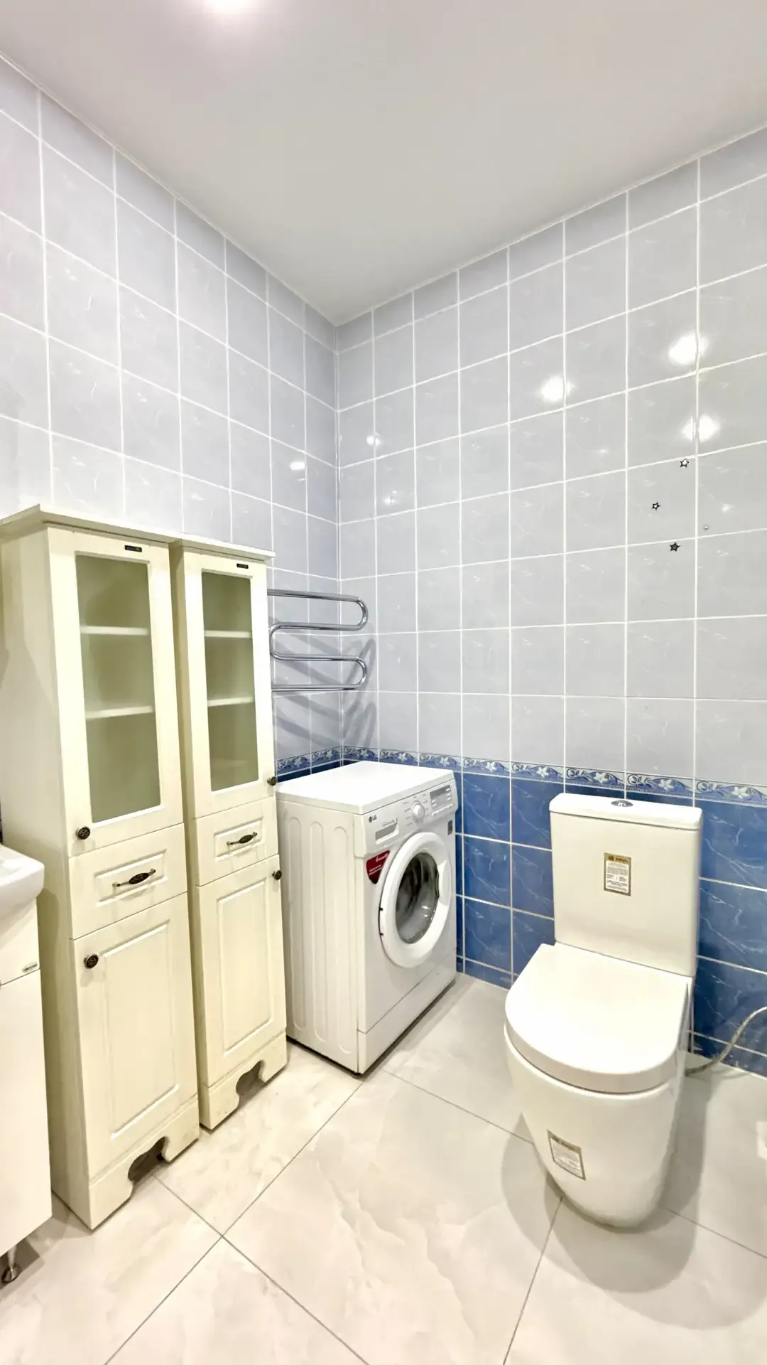 #СОЧИ #ВЕРХНЕВЕСЕЛОЕ улица Черновицкая 9/10.           Сдаётся двухэтажный коттеджный дом , с беседк