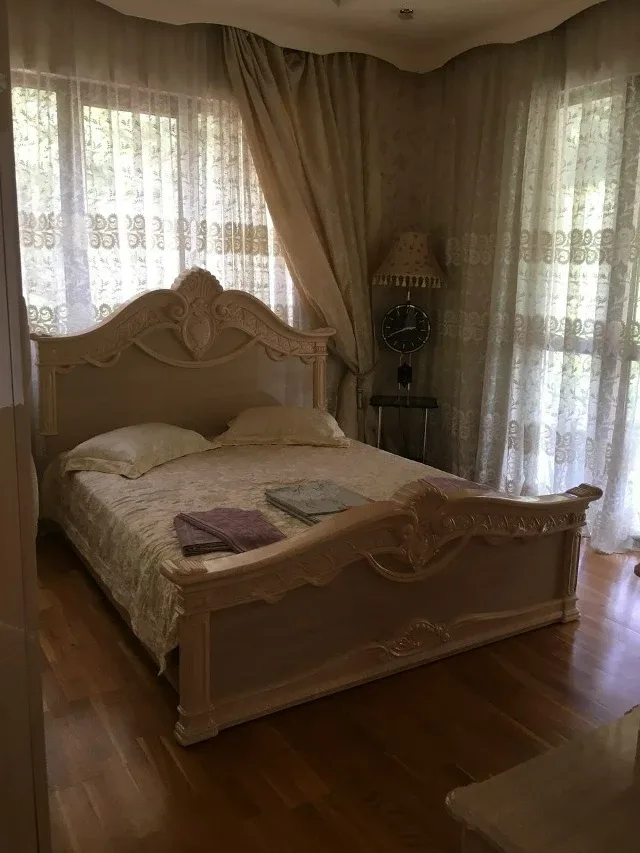 #ЯЛТА  Приглашаем на отдых в гостевой комплекс"Сердце природы" Находимся мы в 2,5 км от центральной 