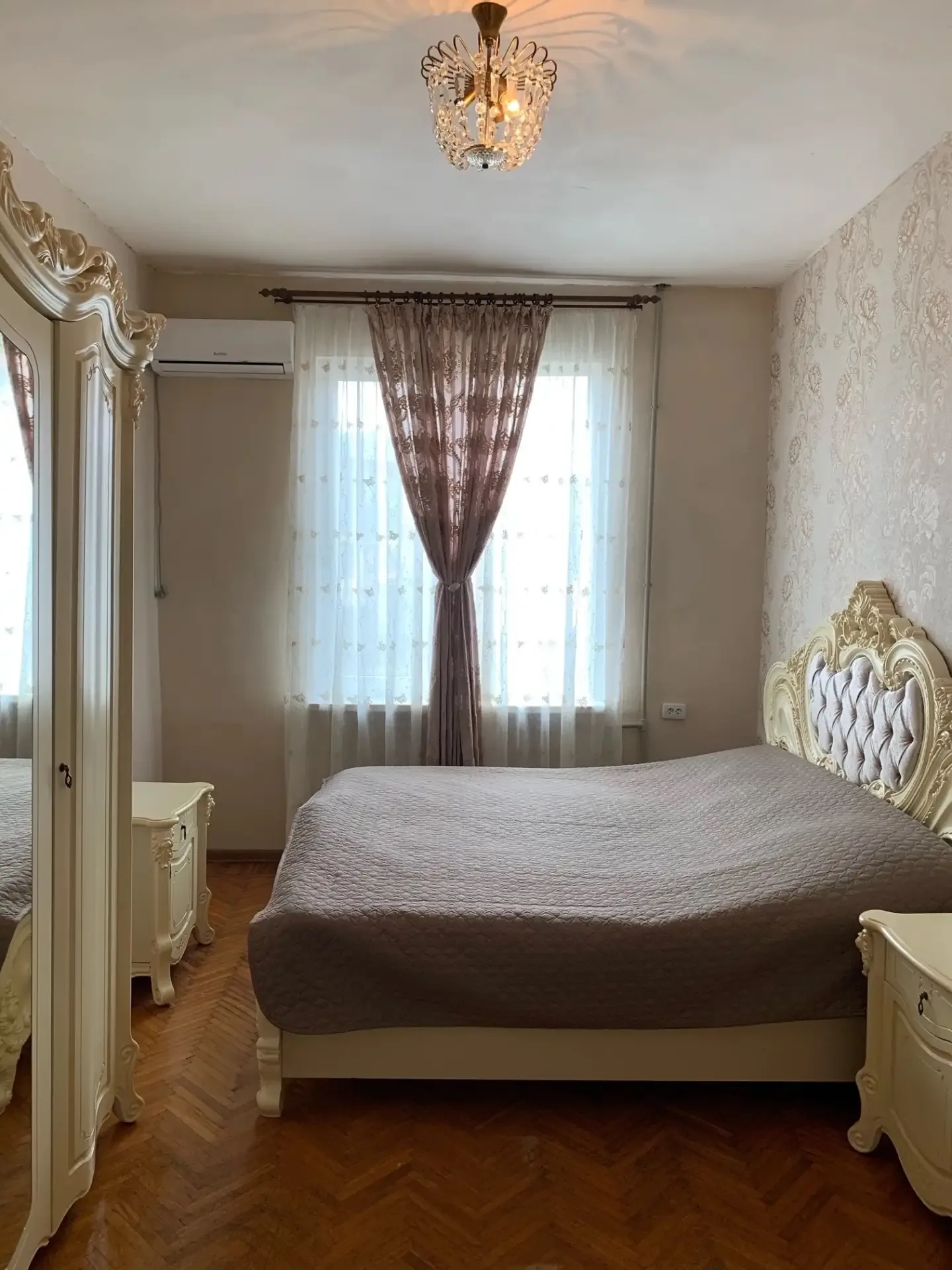 #СУХУМ  Сдается дом под ключ, посуточно (Май-июнь 4т. в сутки. Июль-август 5т.) В доме есть все усло
