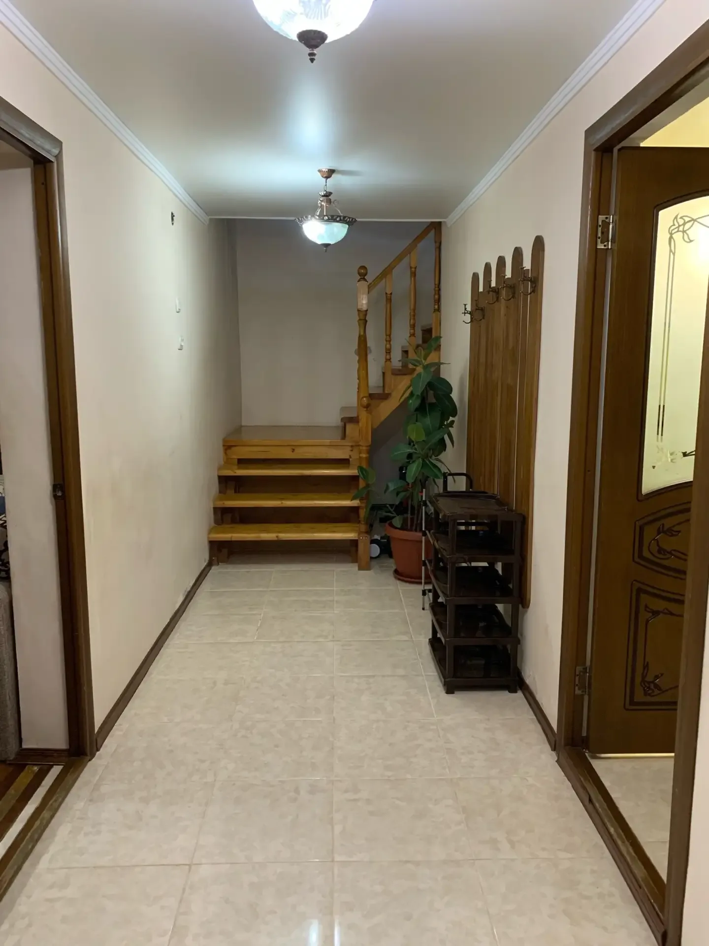 #СУХУМ  Сдается дом под ключ, посуточно (Май-июнь 4т. в сутки. Июль-август 5т.) В доме есть все усло