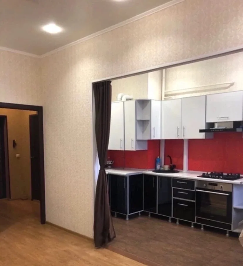 #АДЛЕР  Сдаю посуточно 1 комнатную квартиру в центре Адлера. Квартира, чистая светлая и уютная, хоро