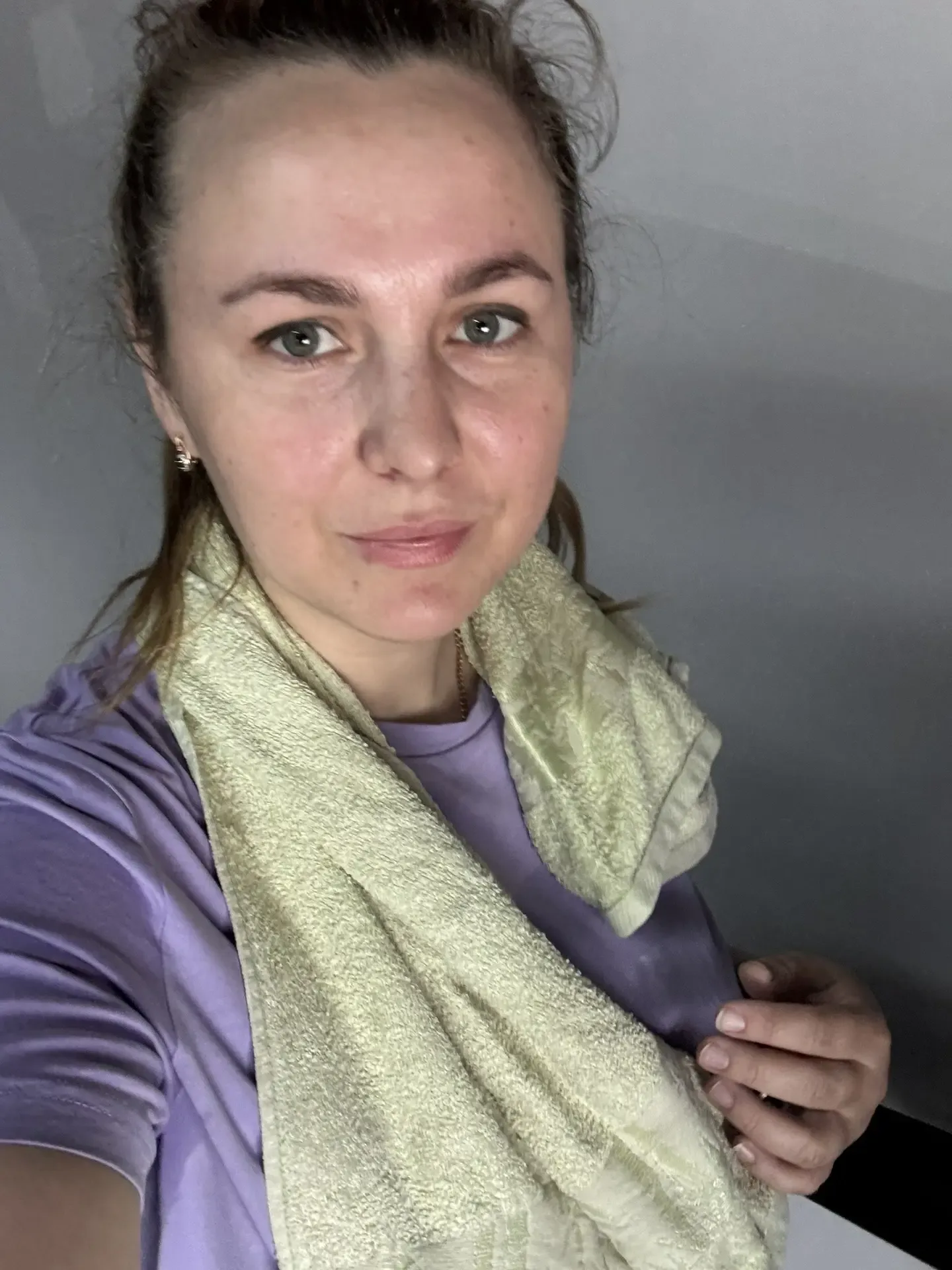 Всем доброе утро ☀️ Я уже успела съездить на тренировку 💪  Правда, немного опоздала на групповую, а 