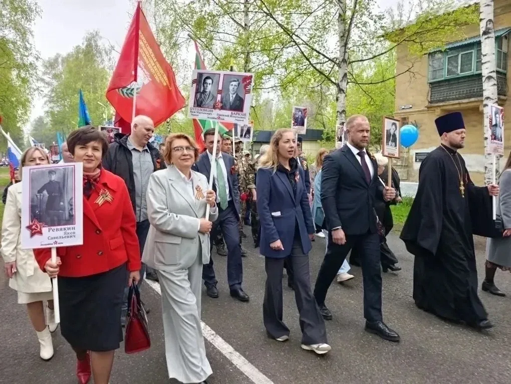 В День Победы мы склоняем головы перед бессмертным подвигом отцов, дедов и прадедов, которые, преодо
