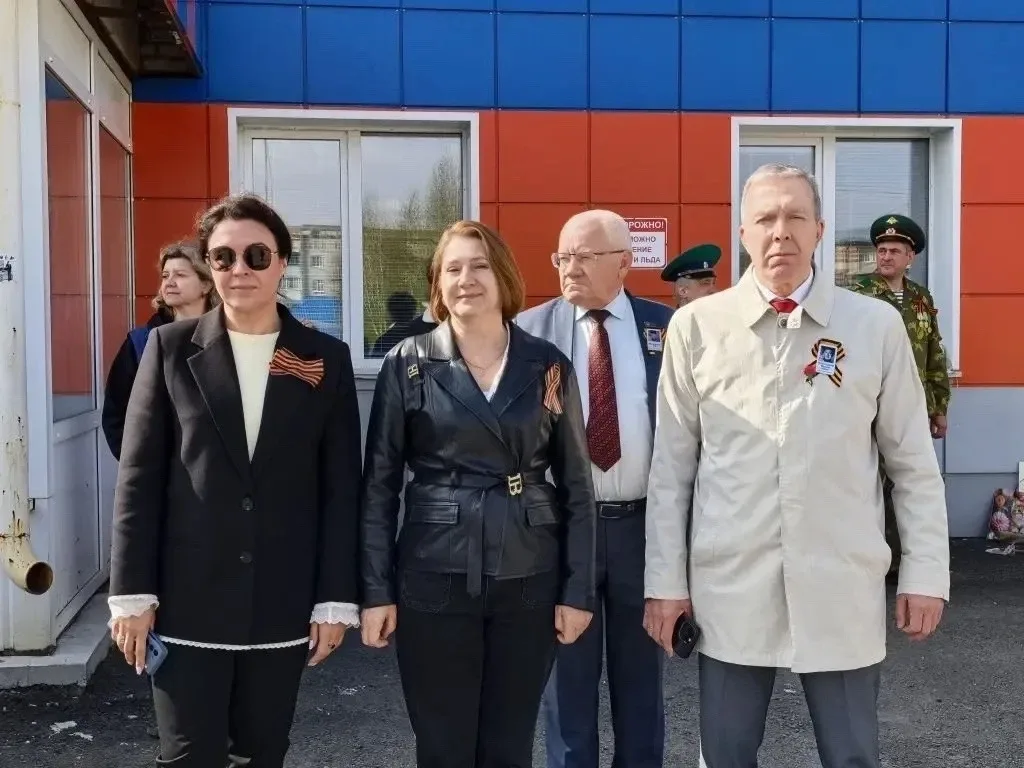 В День Победы мы склоняем головы перед бессмертным подвигом отцов, дедов и прадедов, которые, преодо