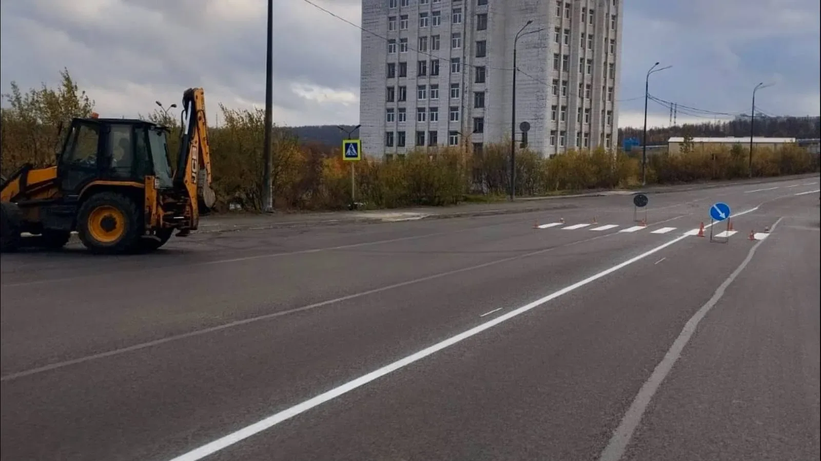 🎨 В Мурманске снова обновят дорожную разметку — за 20 миллионов рублей  В городе нанесут новую разме