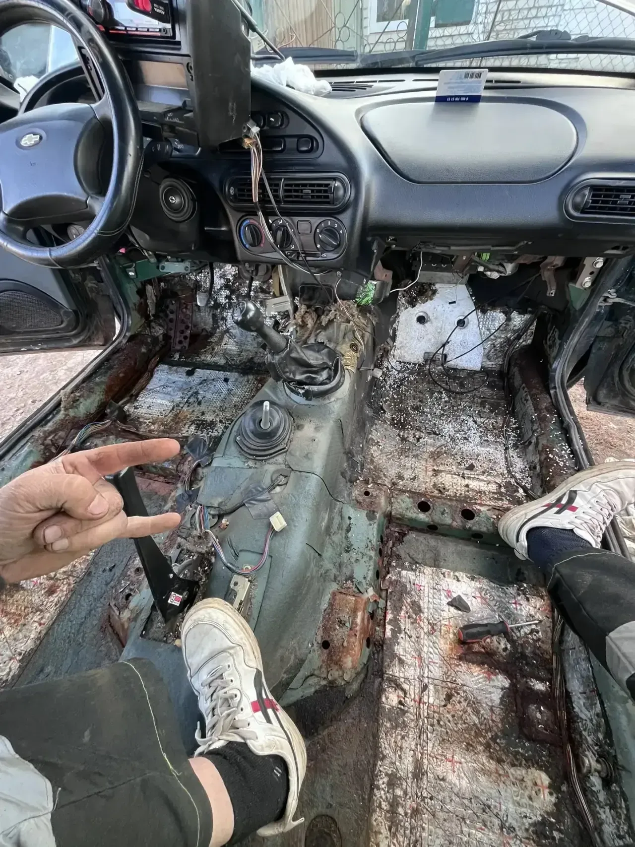 🚙История одной «Нивы»  Иногда настоящая помощь начинается с личной истории...  Наш земляк, доброволе