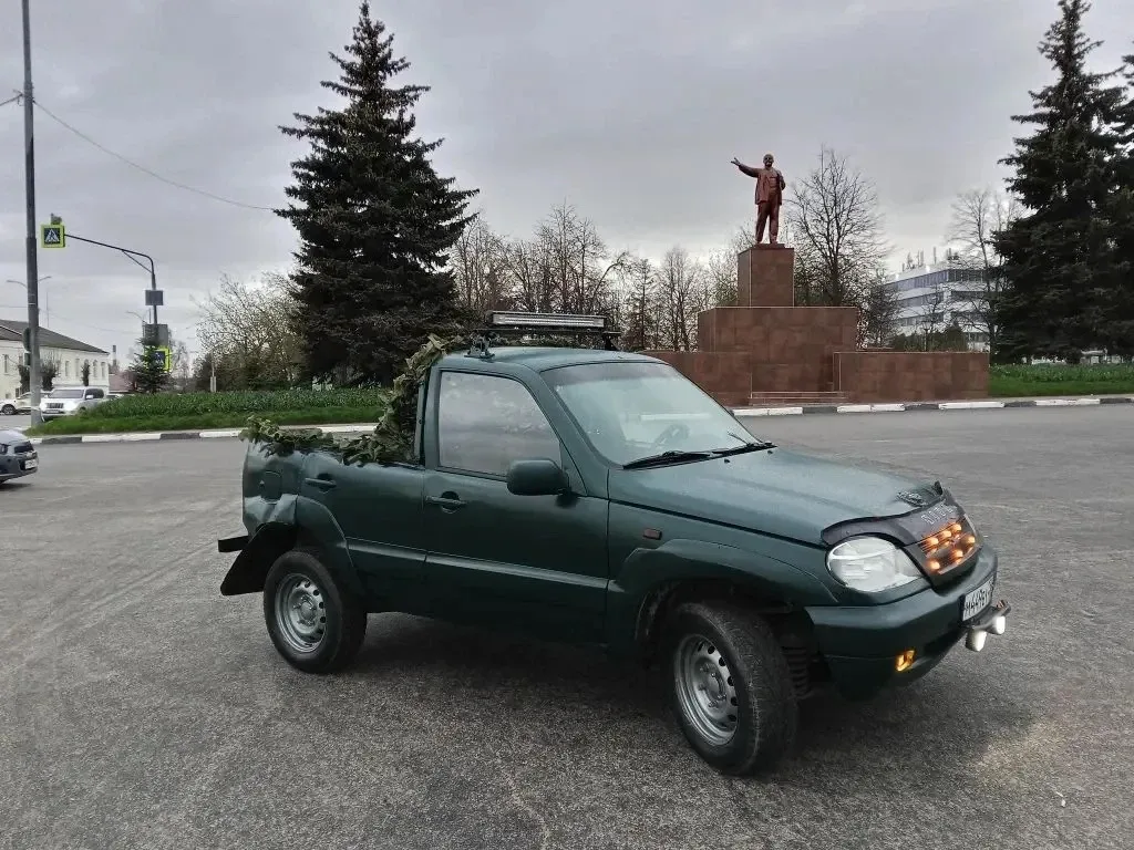 🚙История одной «Нивы»  Иногда настоящая помощь начинается с личной истории...  Наш земляк, доброволе