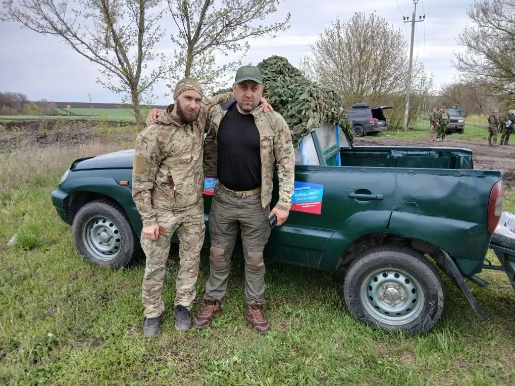 🚙История одной «Нивы»  Иногда настоящая помощь начинается с личной истории...  Наш земляк, доброволе
