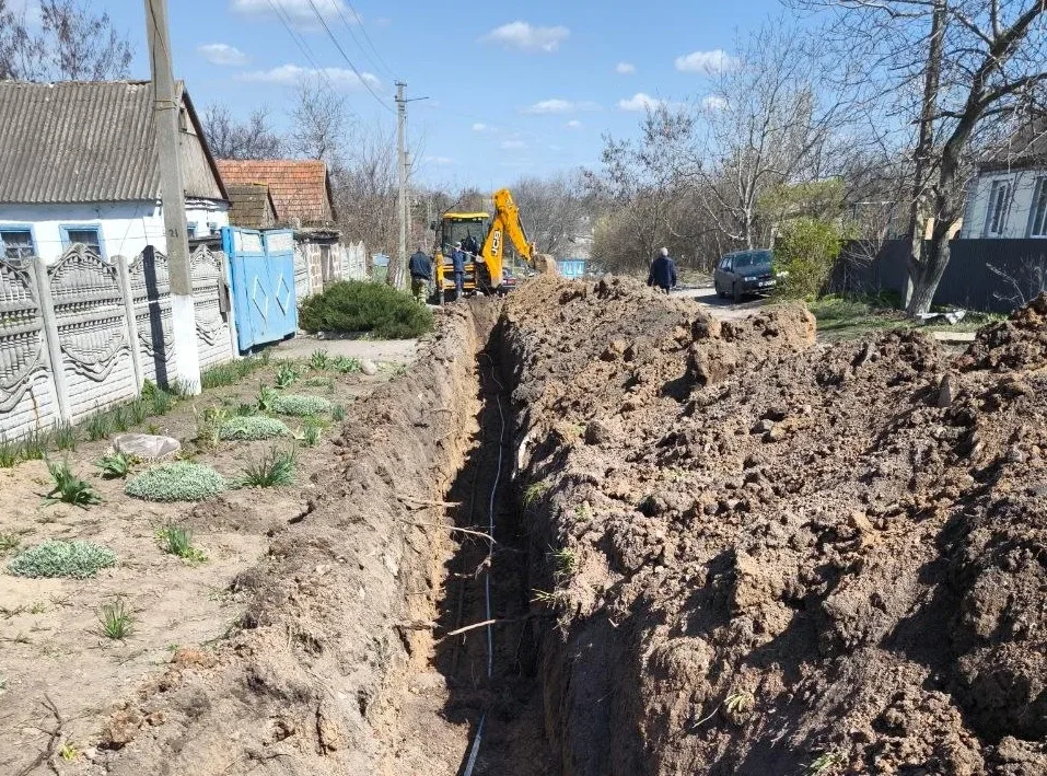 В Волновахе обновили 500 метров водопроводных сетей  Аварийно-восстановительные бригады предприятия 