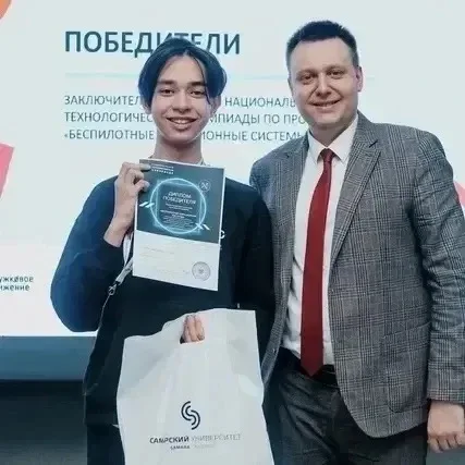 За такими ребятами будущее! Ученик академического лицея № 14 города Пензы Дмитрий Елисеев стал одним