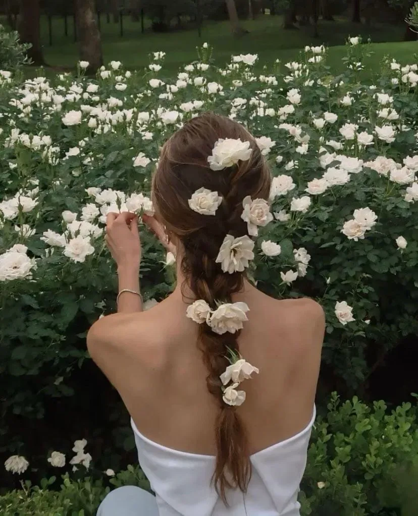 Как сказать «красивый» без слова pretty  𝗟𝗼𝘃𝗲𝗹𝘆 — прелестный 𝗦𝘁𝘂𝗻𝗻𝗶𝗻𝗴 — потрясающий 𝗘𝗹𝗲𝗴𝗮𝗻𝘁 — элеган