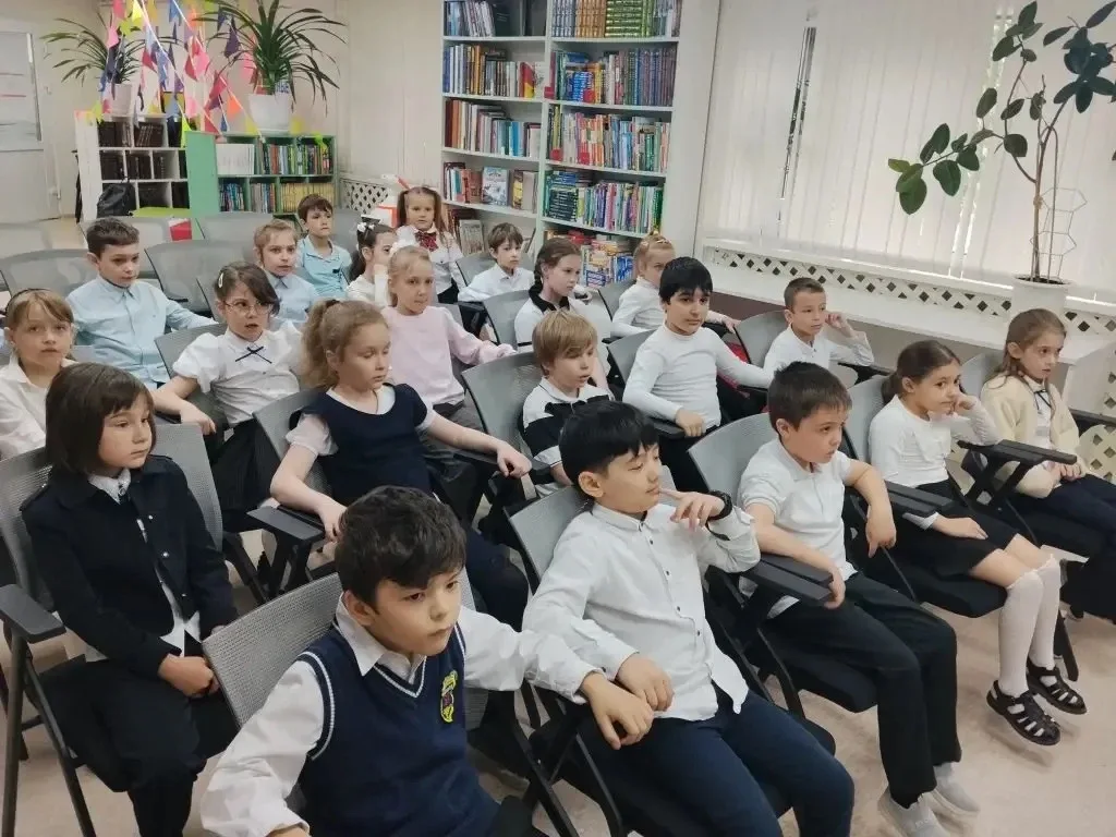 14 мая🌱 ребята 1" Б" класса совершили увлекательное путешествие, не покидая стен родного города, — о