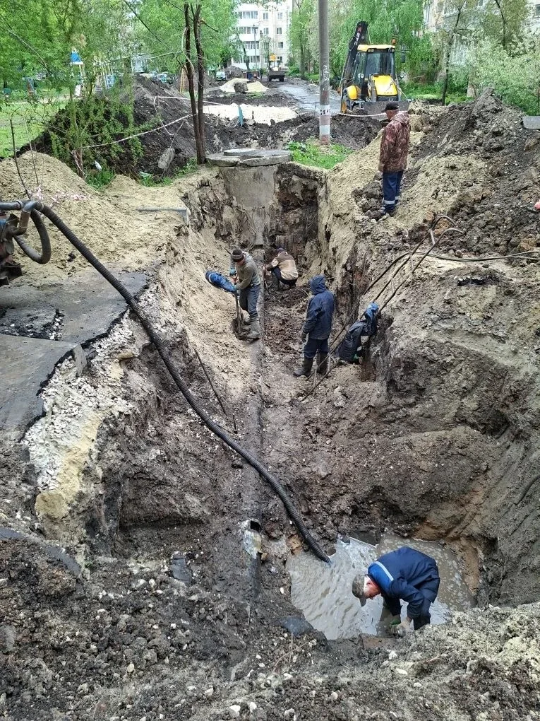 ⚒️Специалисты предприятия приступили к замене участка квартального водопровода в Засвияжском районе 