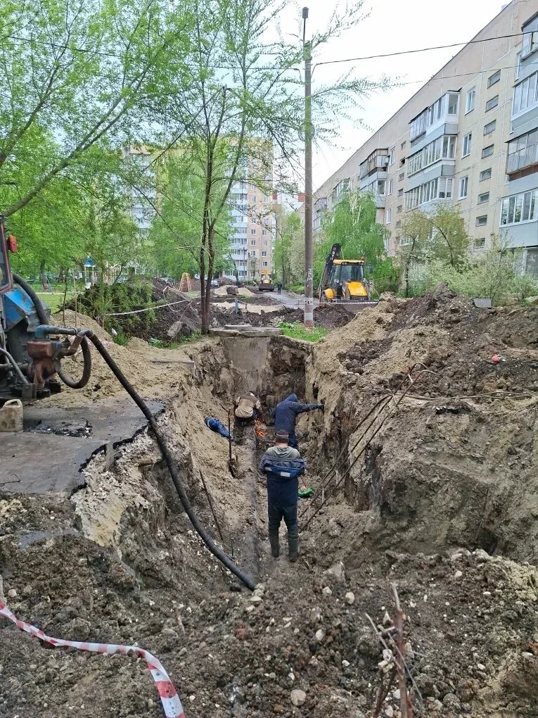 ⚒️Специалисты предприятия приступили к замене участка квартального водопровода в Засвияжском районе 
