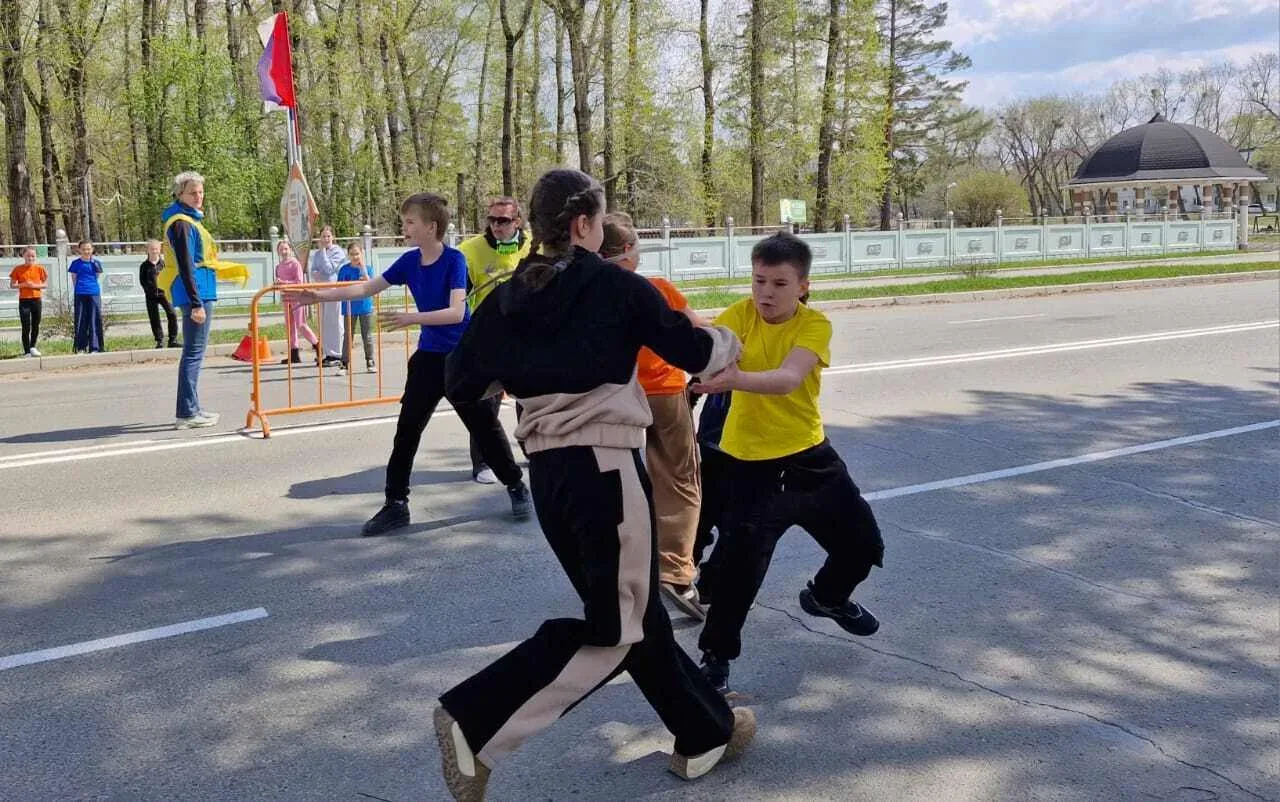 Сегодня в Арсеньеве состоялась легкоатлетическая эстафета среди учащихся и студентов, посвященная Дн