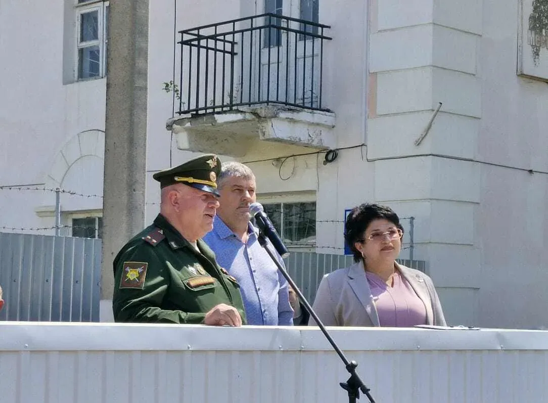 Стартовал весенний призыв в ряды Вооруженных сил России   В понедельник, 12 мая, в Арсеньеве состоял