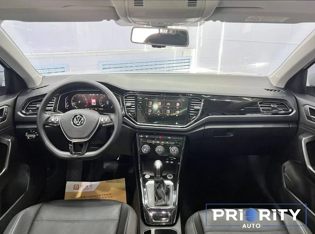 🔥 АВТО ИЗ КИТАЯ В НАЛИЧИИ ПРЯМО СЕЙЧАС 🔥  🚗 Volkswagen T‑ROC 2022 год — 1 850 000 руб • Комплектация