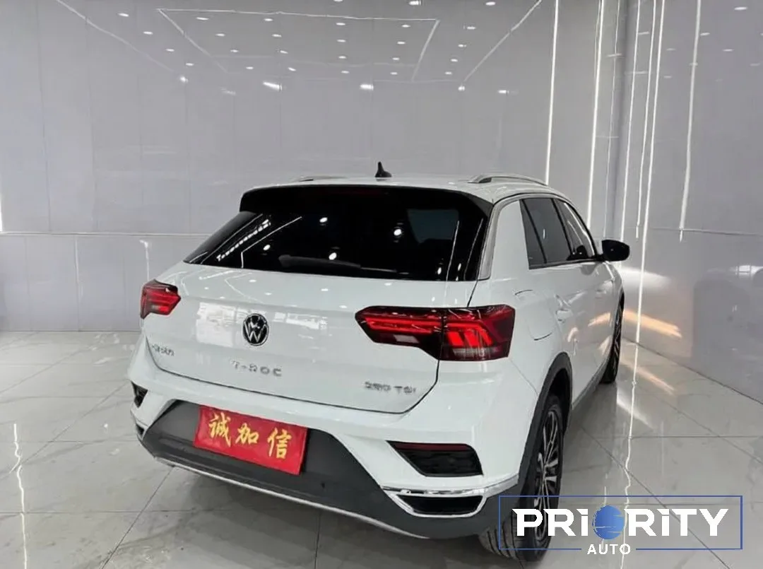 🔥 АВТО ИЗ КИТАЯ В НАЛИЧИИ ПРЯМО СЕЙЧАС 🔥  🚗 Volkswagen T‑ROC 2022 год — 1 850 000 руб • Комплектация