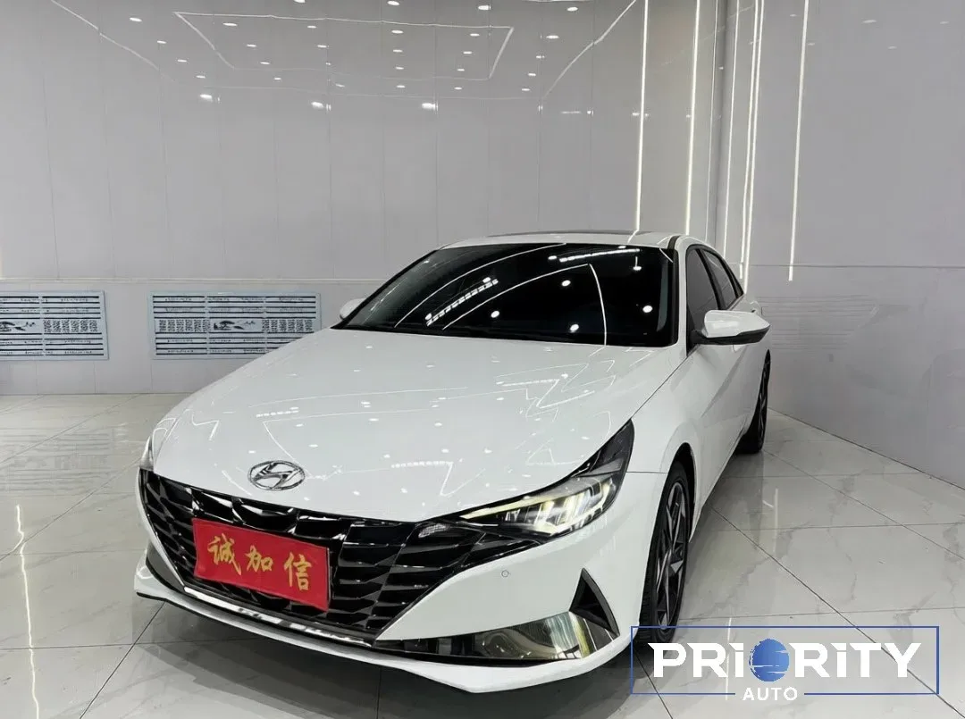 🔥 АВТО ИЗ КИТАЯ В НАЛИЧИИ ПРЯМО СЕЙЧАС 🔥  🚗 Hyundai Elantra 2022 год — 1 490 000 руб • Комплектация: