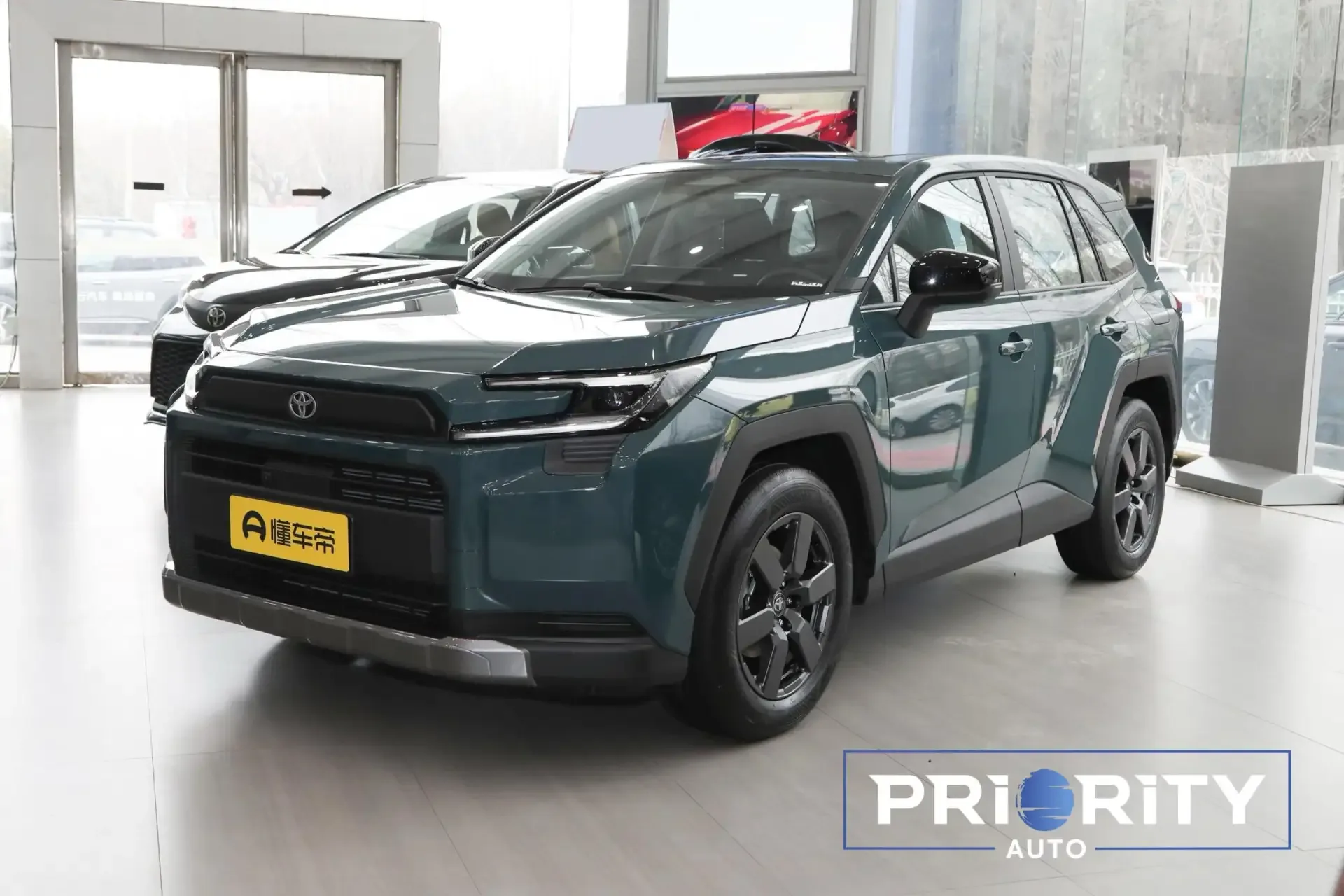 🇨🇳 НОВЫЕ АВТОМОБИЛИ ИЗ КИТАЯ  🛻 TOYOTA RAV4 2026 год — 4 330 000 руб Комплектация: Deluxe edition (р