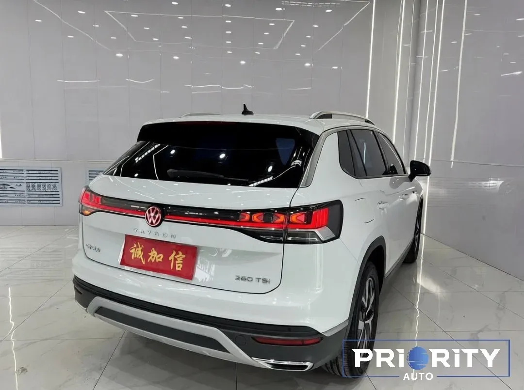 🔥 АВТО ИЗ КИТАЯ В НАЛИЧИИ ПРЯМО СЕЙЧАС 🔥  🚗 Volkswagen Tayron 2022 год — 2 380 000 руб • Комплектаци