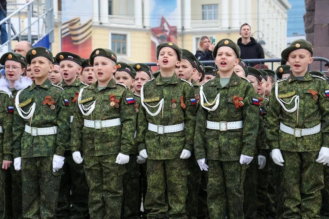 🇷🇺🇷🇺🇷🇺🇷🇺🇷🇺🇷🇺🇷🇺🇷🇺🇷🇺🇷🇺🇷🇺🇷🇺🇷🇺🇷🇺   «ПРАВНУКИ ПОБЕДЫ»  ⭐️Вот уже второй год учащиеся нашей школы участвуе