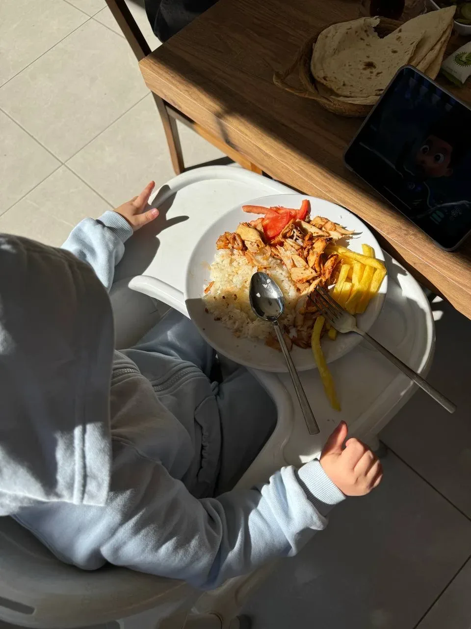 И еще рецепт (назовем это так), который попался мне в рилсах - ооочень вкусно и быстро!   В Турции м