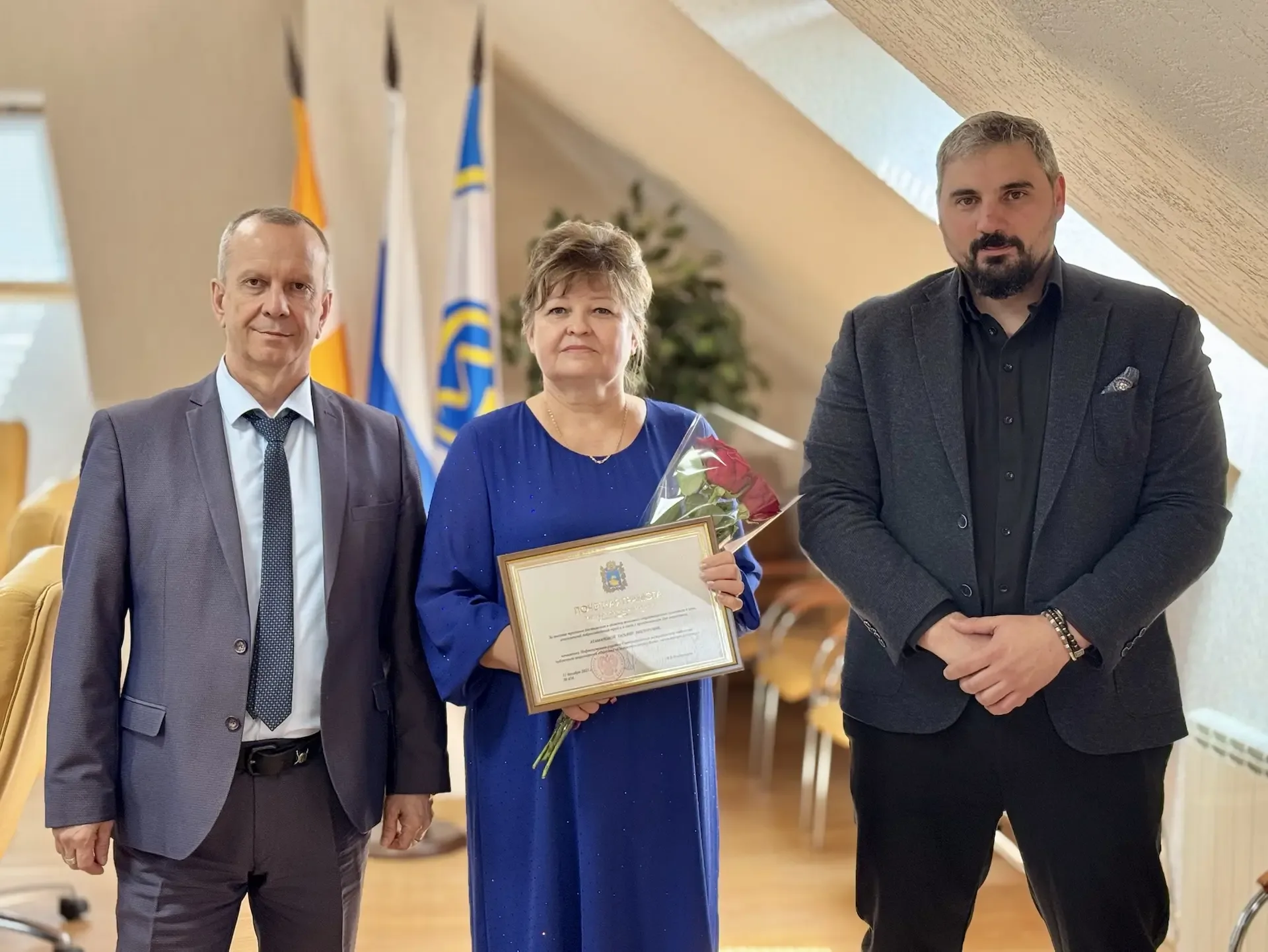 Энергетики ПАО «Ставропольэнергосбыт» отмечены губернаторскими наградами  🎉 Заместитель министра эне