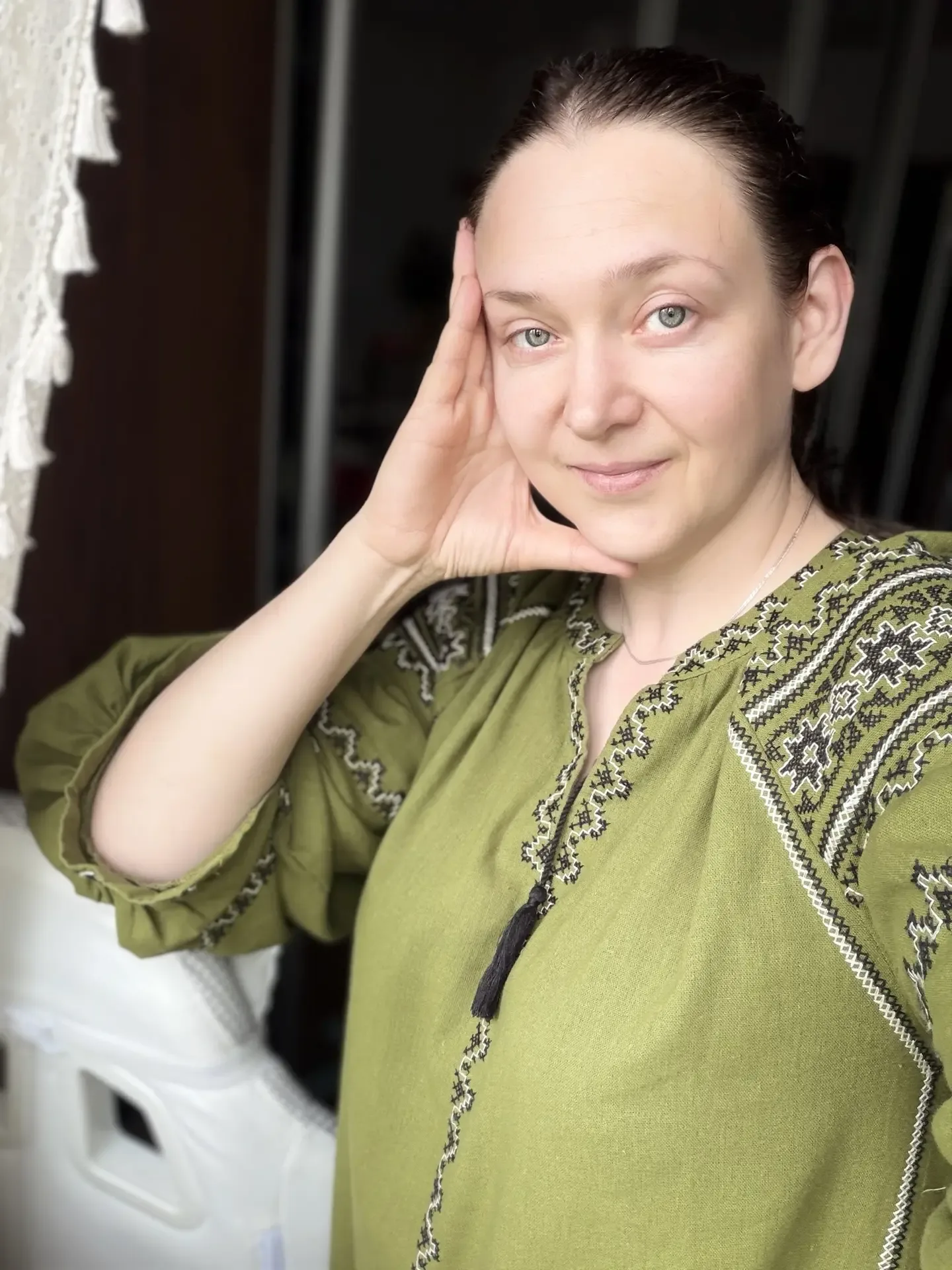 Сегодня у нас какое-то небывалое затишье…    На улице дождик. Дома сегодня почему-то по-особому тихо