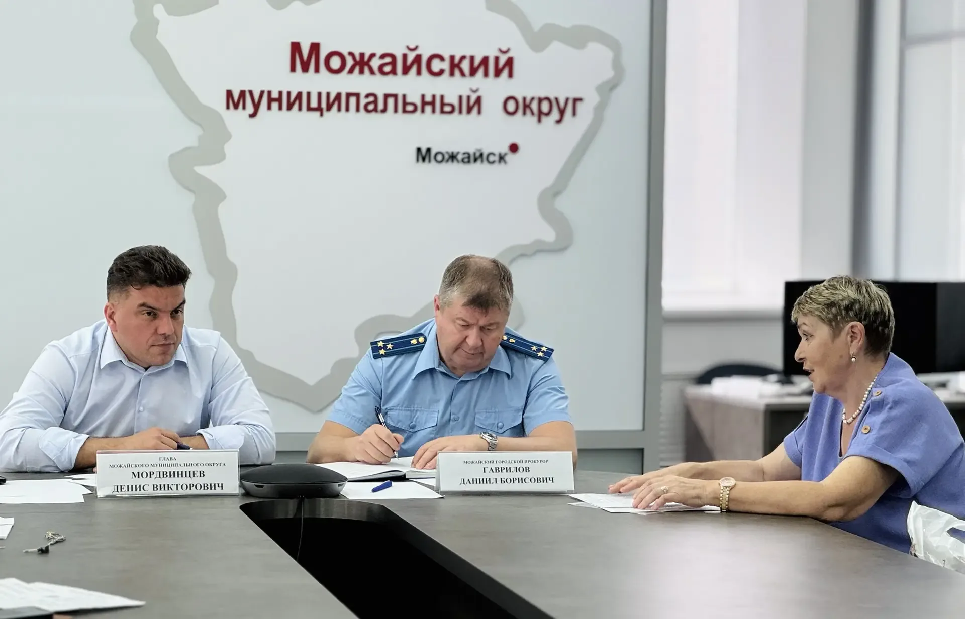 Глава Можайского округа и городской прокурор провели прием граждан   В администрации Можайского окру