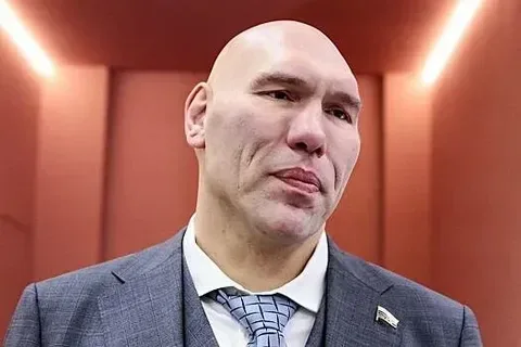 Валуев оценил возвращение россиян: баны снимут не везде  Депутат Госдумы, бывший боксёр Николай Валу