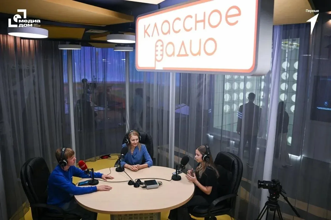История — в эфире!   Знать прошлое и понимать настоящее можно не только читая книги или смотря докум