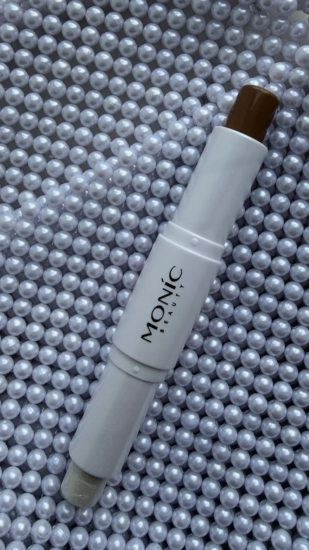 { познакомилась с декоративной косметикой MONIC BEAUTY }  и спешу поделиться впечатлениями 🤍  Тональ