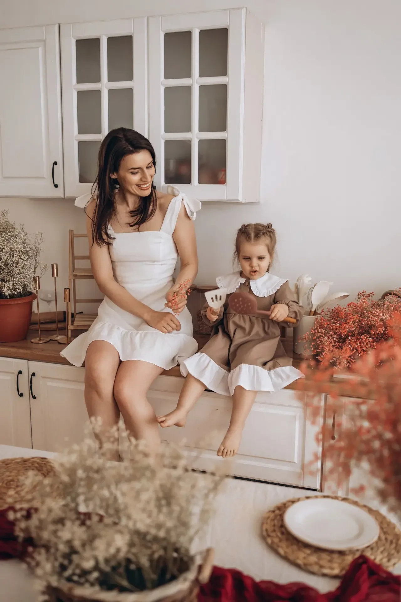 Пусть эта неделя начнётся с улыбки 🌷 Решила поделиться кусочком наших фотографий с Софи, так мне пон