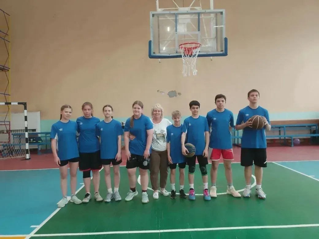 Долгожданная бронза! 🏆  8 мая на стадионе ФК «Сатурн» завершился финал муниципального этапа «Президе