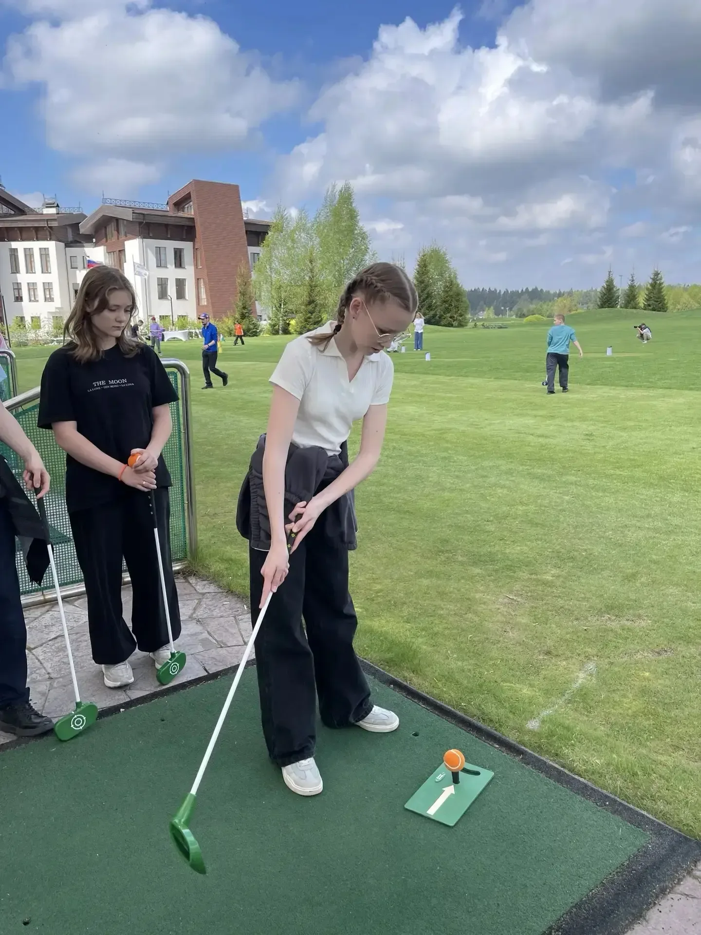 🏌️‍♂️⛳ Наши ребята — в «Лиге будущих чемпионов»! ⛳🏌️‍♀️  Погоня за спортивными достижениями разверну