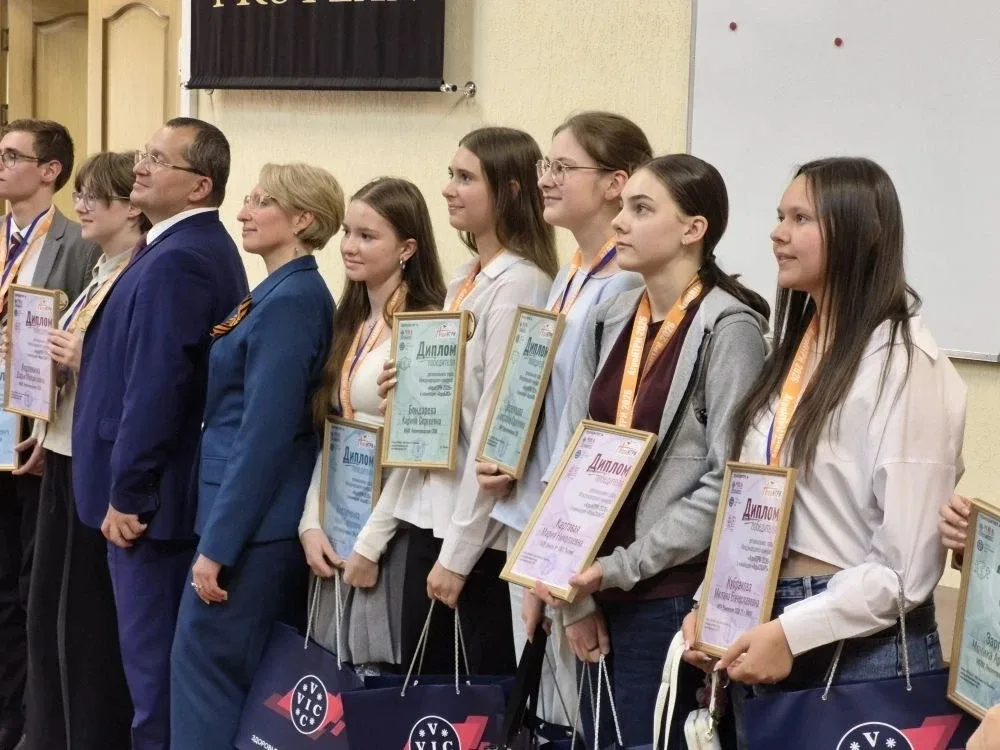 🎉И СНОВА ПОБЕДА! 🎉  У нас отличная новость! Ученица школы Кубракова Милана стала победителем региона