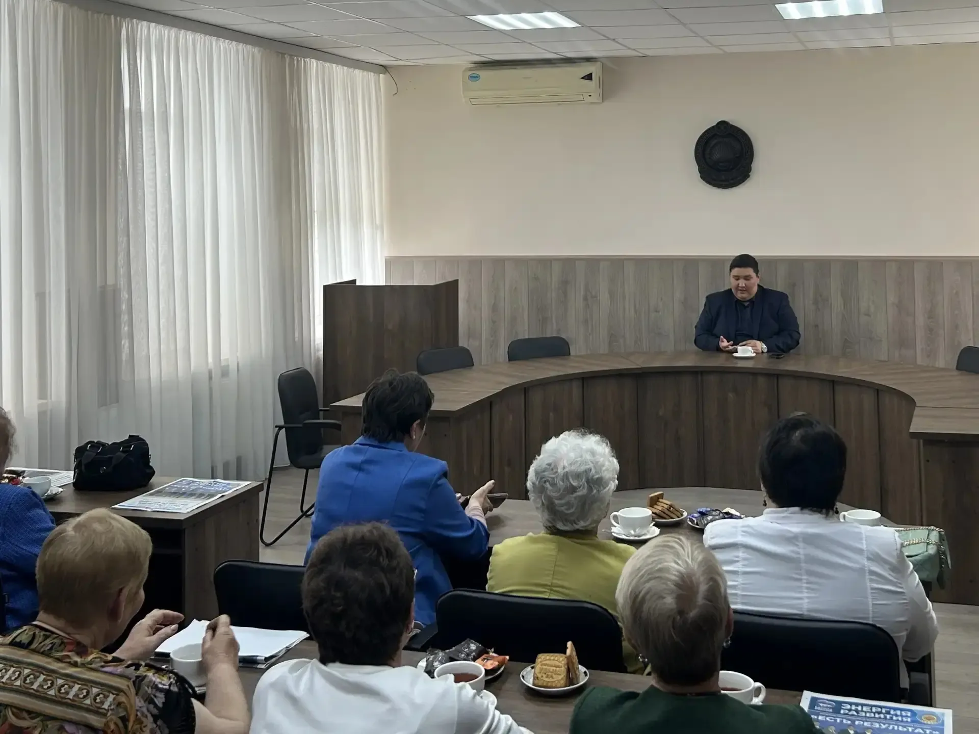 Врио Главы Яшалтинского района Илья Иванов провел совещание со старейшинами района⚡️  В ходе встречи