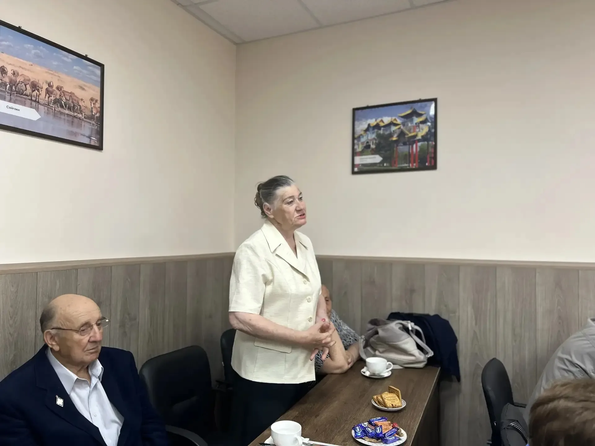 Врио Главы Яшалтинского района Илья Иванов провел совещание со старейшинами района⚡️  В ходе встречи