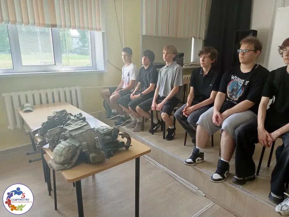 Наша школа на военных сборах в Кривском!  Наши ребята приняли участие в выездных военных сборах в шк