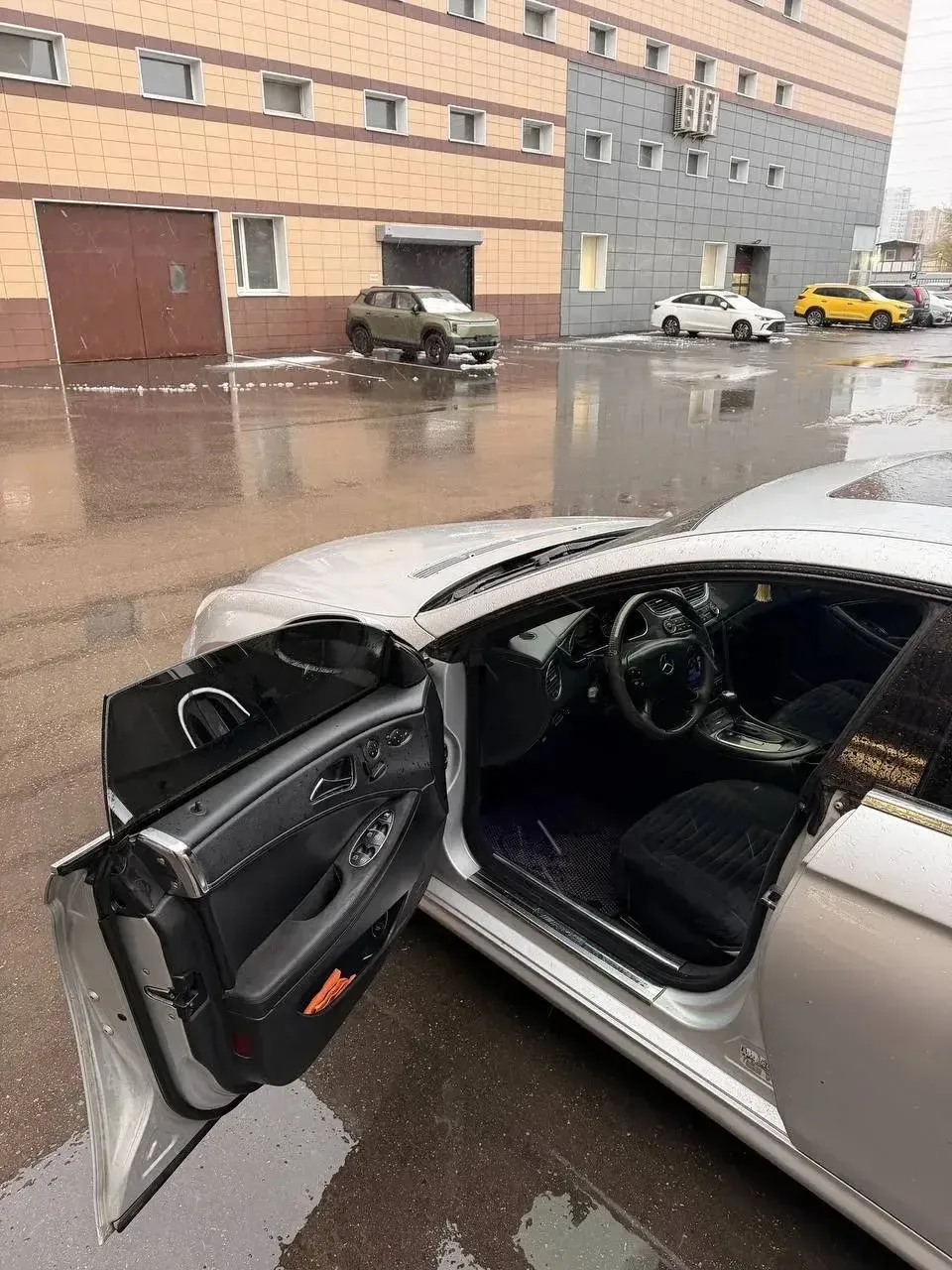 MERCEDES CLS  3.5(275л.с.) АКПП 2006 год  Чистые документы, продажа от собственника ✅ гильзованный м