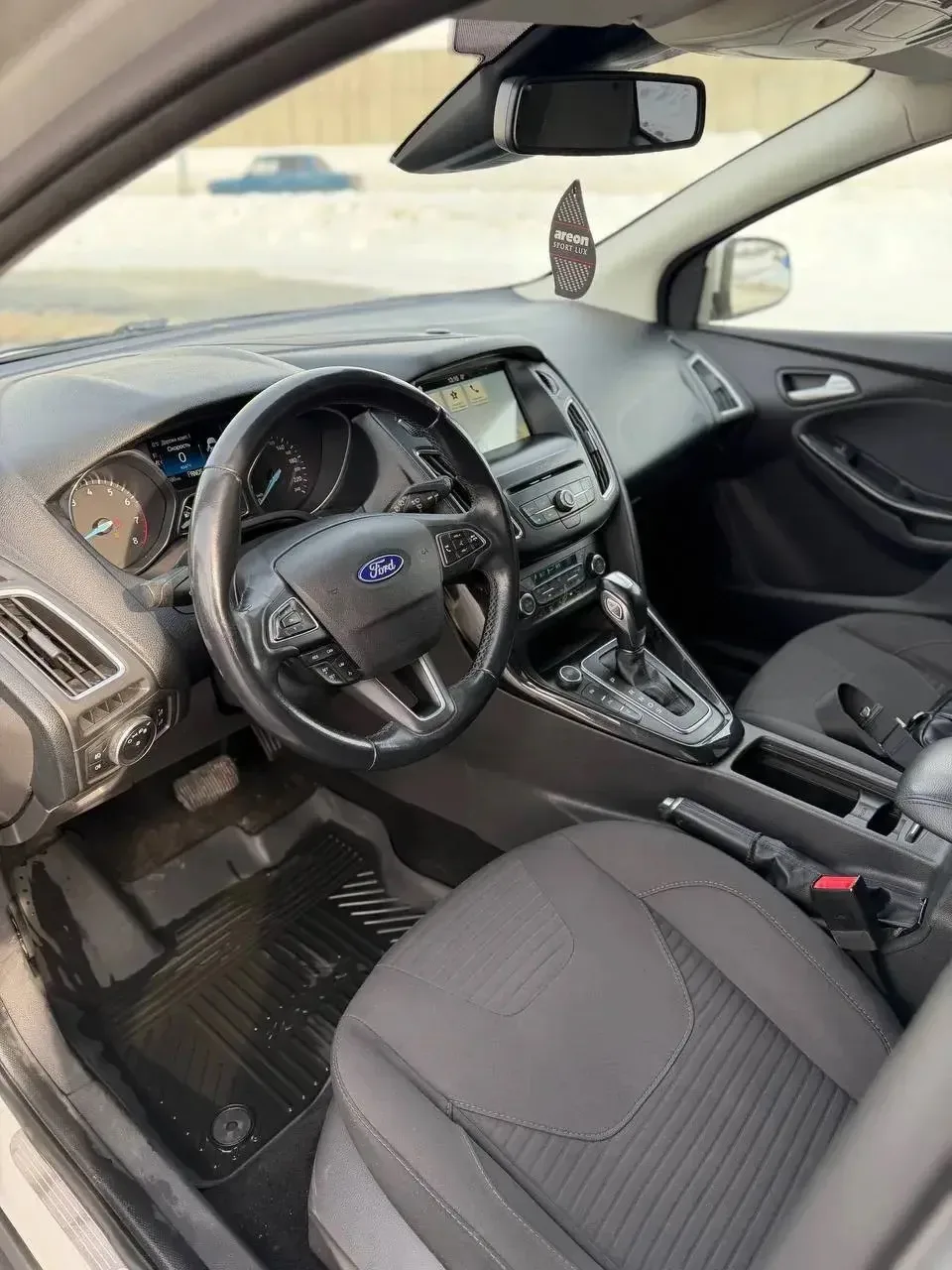Ford focus 3 рест  1.5t АКПП 2018 год  Комплектация Titanium  На полноценном автомате  В максимально
