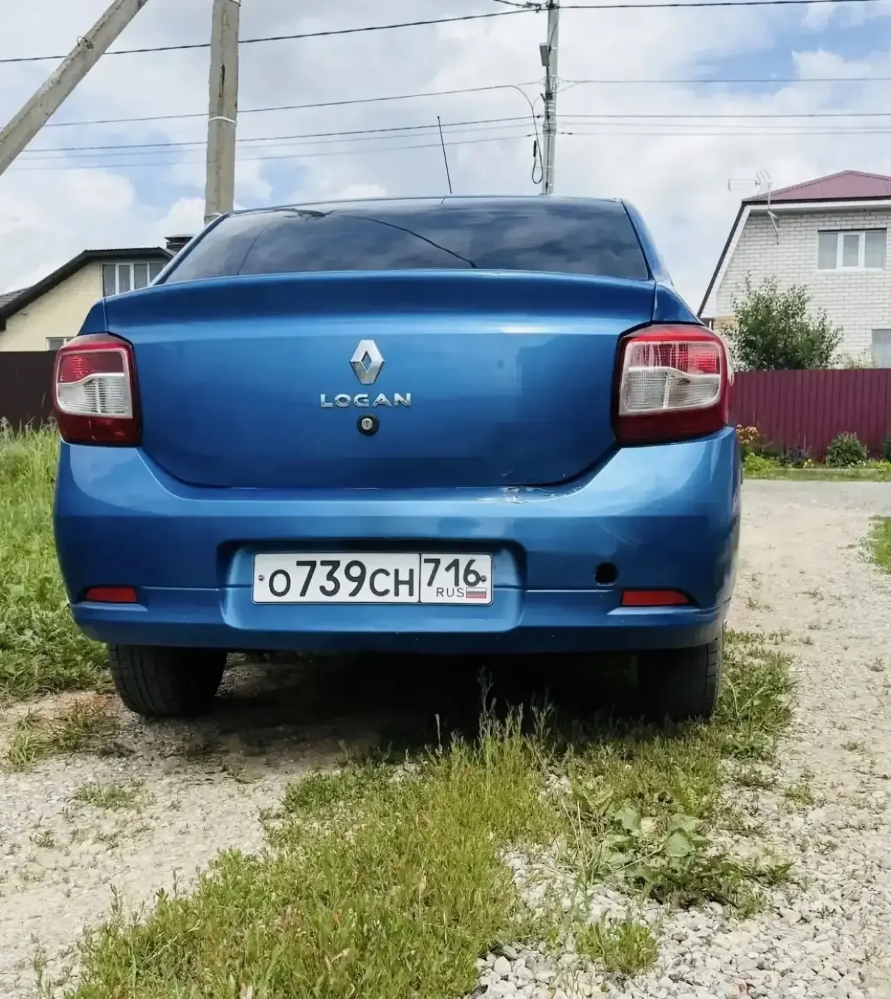 Renault Logan ,Автомат  2017 год выпуска  Пробег 175000 Владельцев 4  🌇Казань  💰415 000 руб (405000)