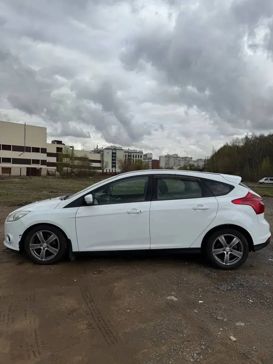 FORD FOCUS 3 1.6 (125л.с) АМТ 2011 год  НЕ ТАКСИ ✅✅✅ 206к пробега 😏😏😏 Хорошая комплектация  Подогрев
