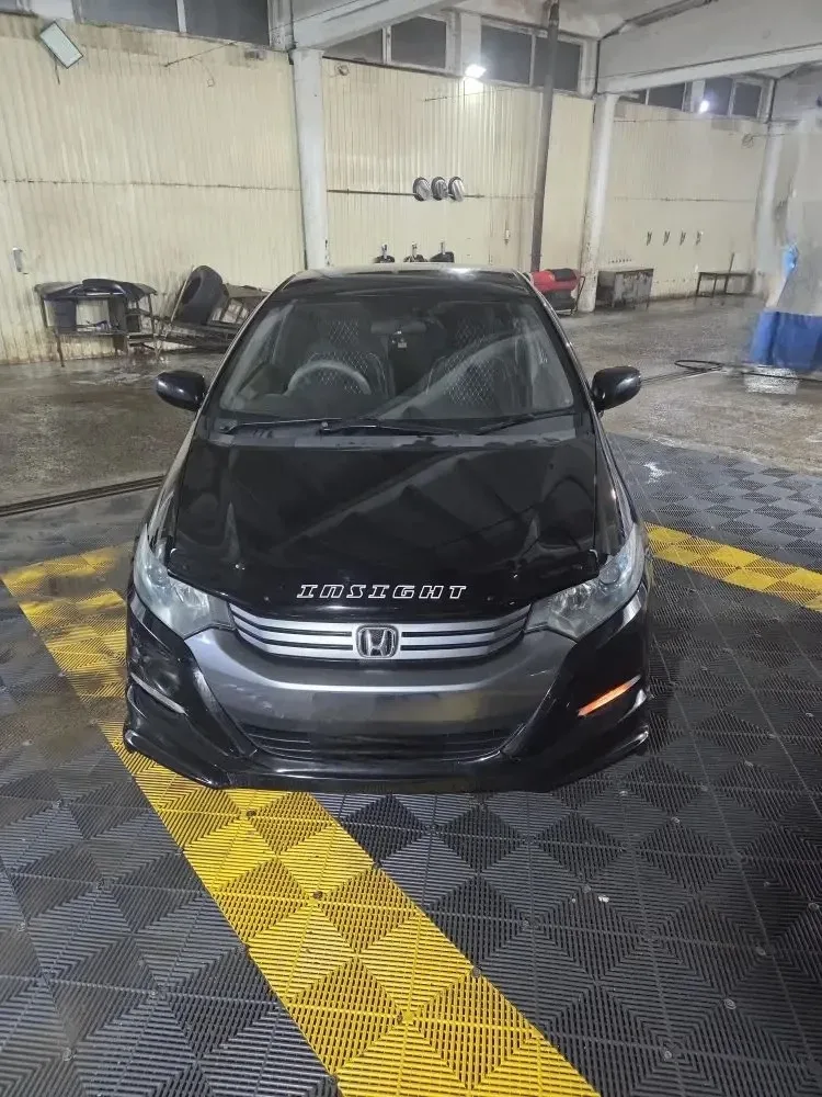 Автомобиль в ухоженом состоянии, шпатлевка отсутствует, толщиномера не боится. Перешитые дверные кар