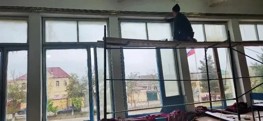 ✨ Наш актовый зал заметно преобразился! ✨  В зале были установлены новые карнизы, повешены красивые 