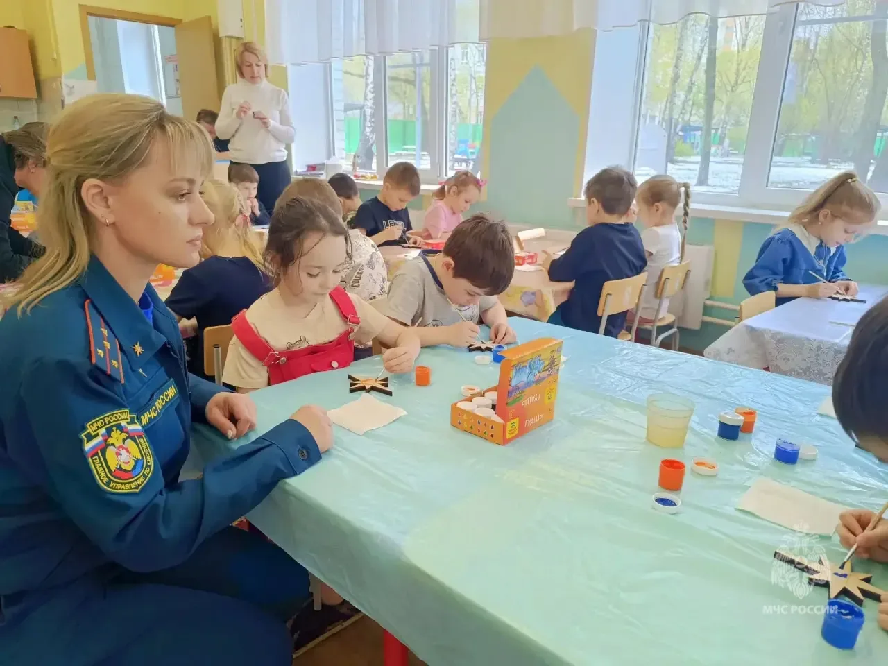 🔘Белая Звезда Надежды и Спасения   31 мая пожарной охране Москвы исполнится 222 года. В преддверии э