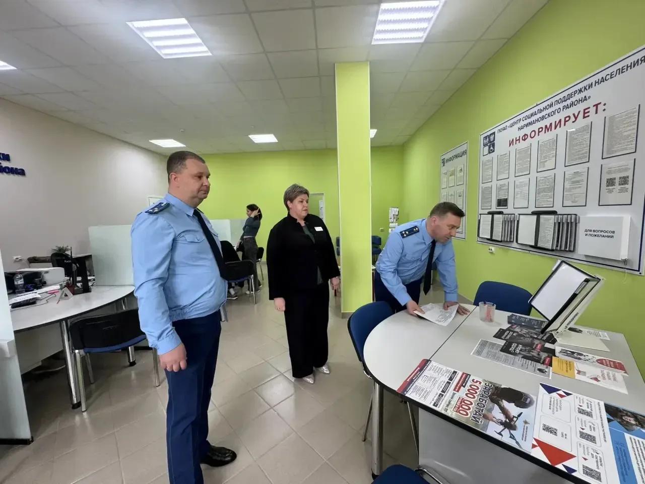 ⚡️Первый заместитель прокурора Астраханской области провел личный прием жителей Наримановского район