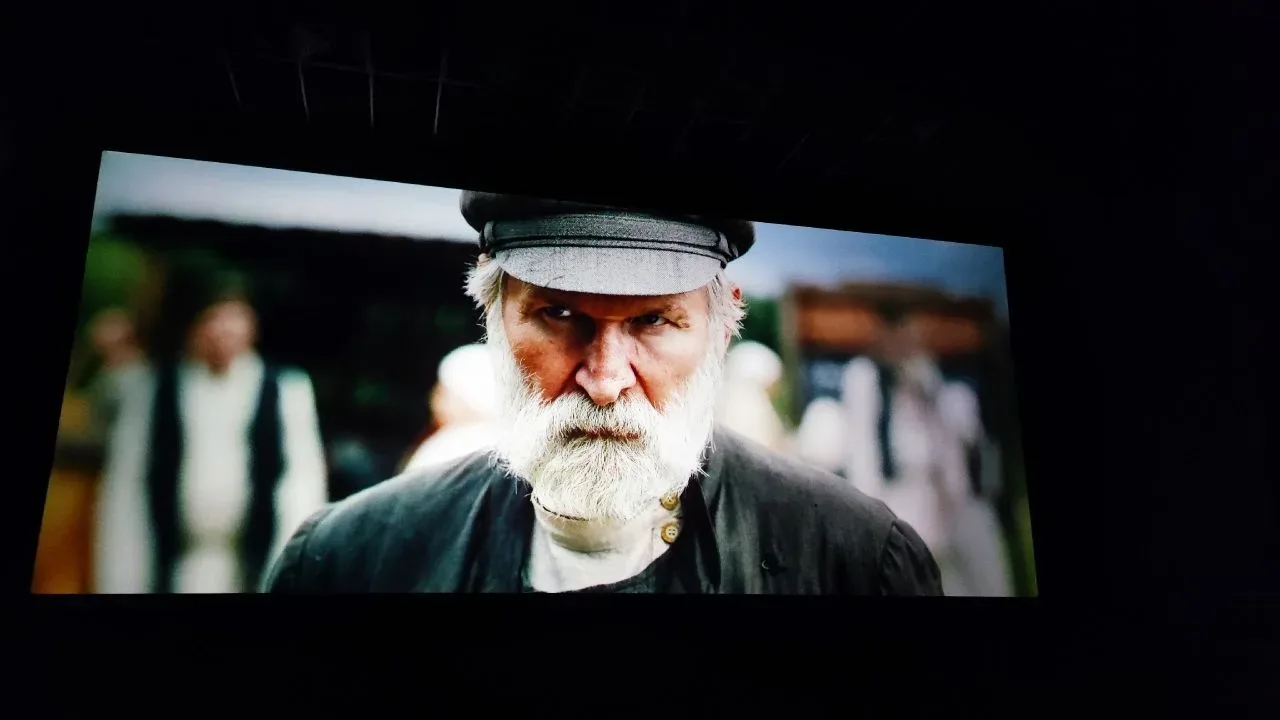 Подвиг на экране — память в сердце 📽️   🎬 В рамках патриотического воспитания студенты Многопрофильн
