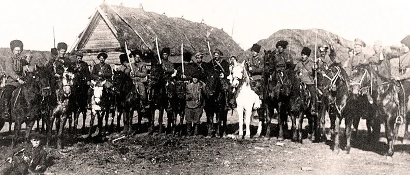 📆 1921 год. Тамбовская губерния. 🌾⏳  Это было время Гражданской войны, разрухи, продразвёрстки и глу